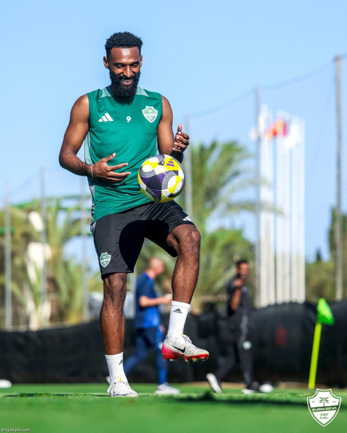 الأهلي يتأهب