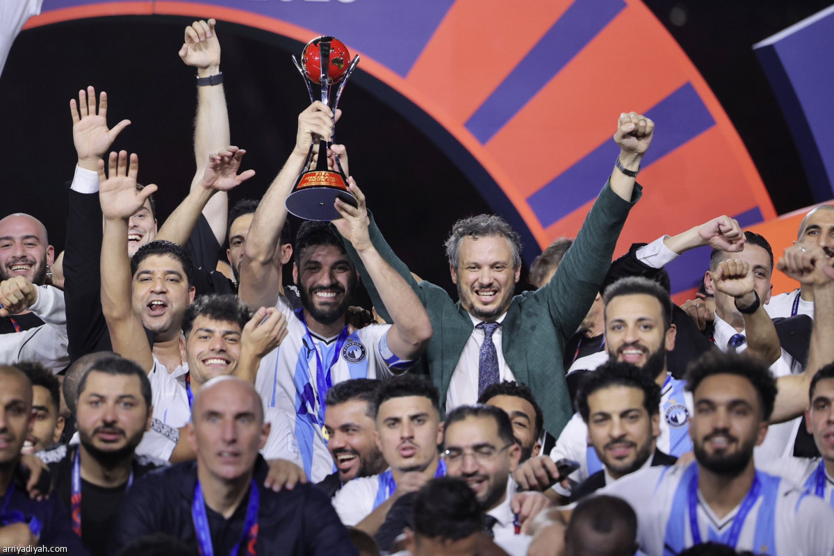 تتويج وحسرة