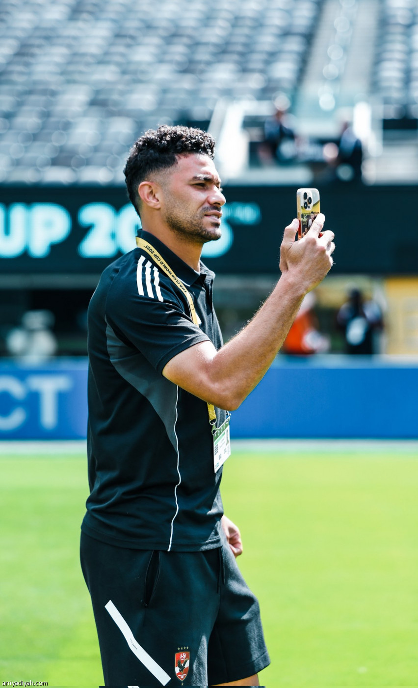 تفقد الأرضية