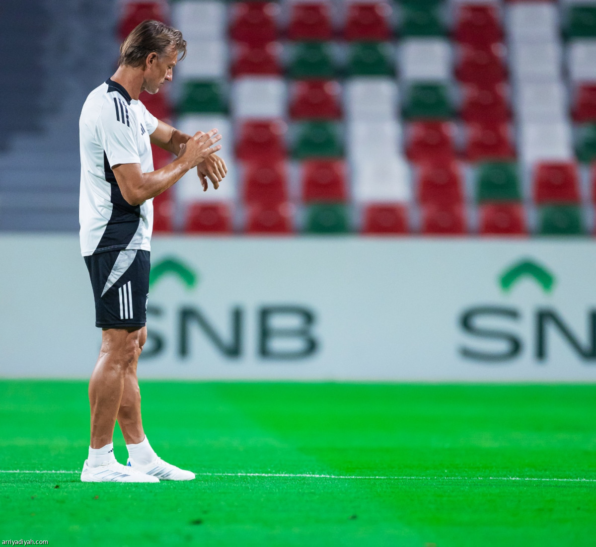 الأخضر ينطلق