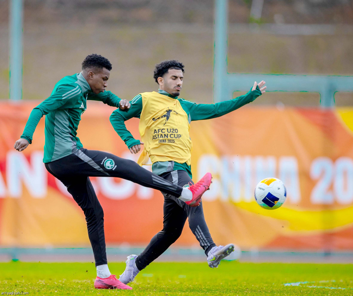 الأخضر يتأهب