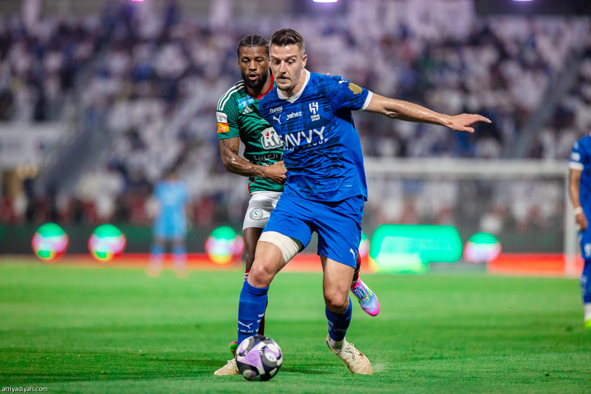 تعادل هلالي اتفاقي