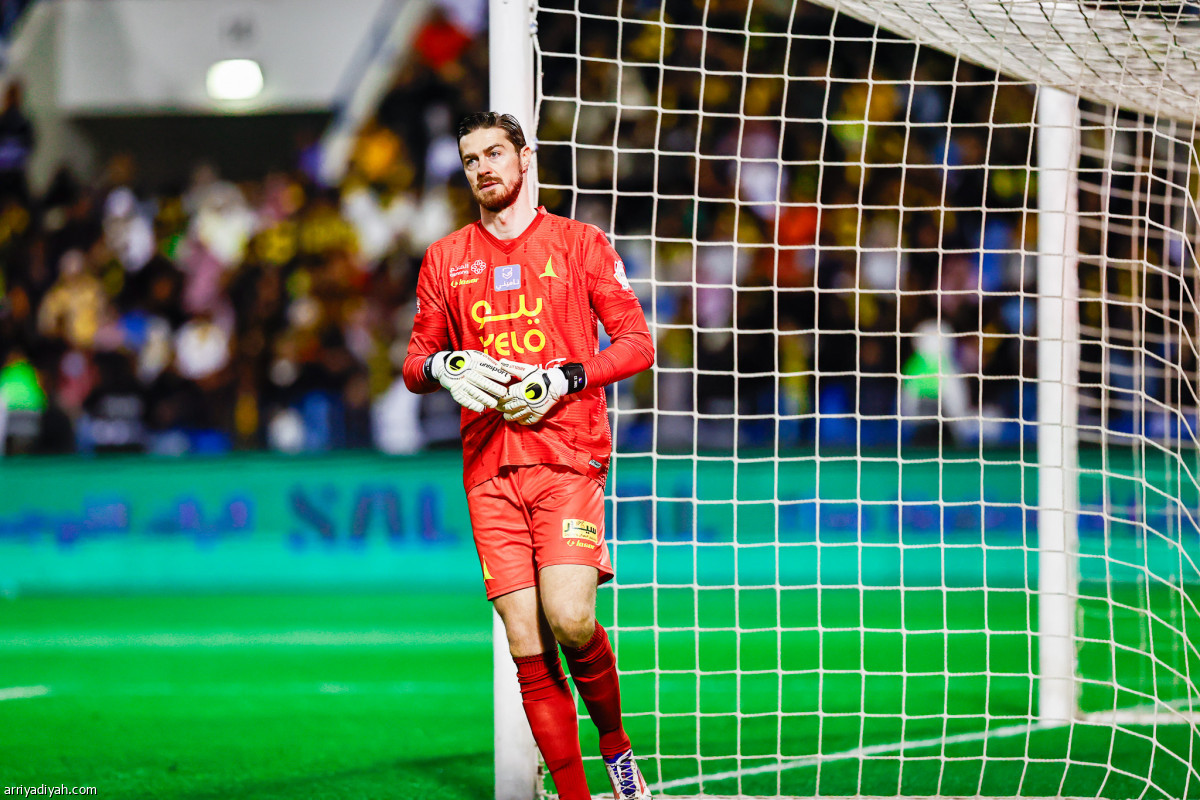 قطار الاتحاد يتوقف