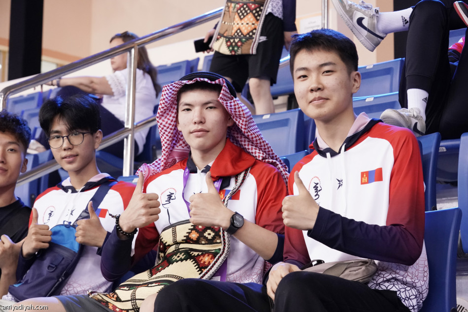 بطولة العالم للشباب.. فرنسا وسويسرا تسيطران على ذهب المبارزة