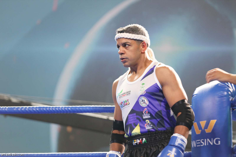 هتان.. ملاكمة
بين الشراسة واللطف