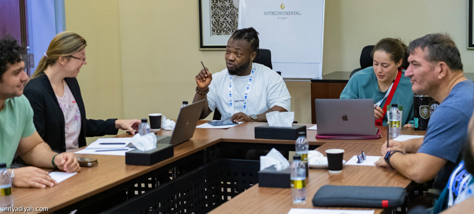 اللحظات الأخيرة.. 
تحلق بـ«شيفانج»