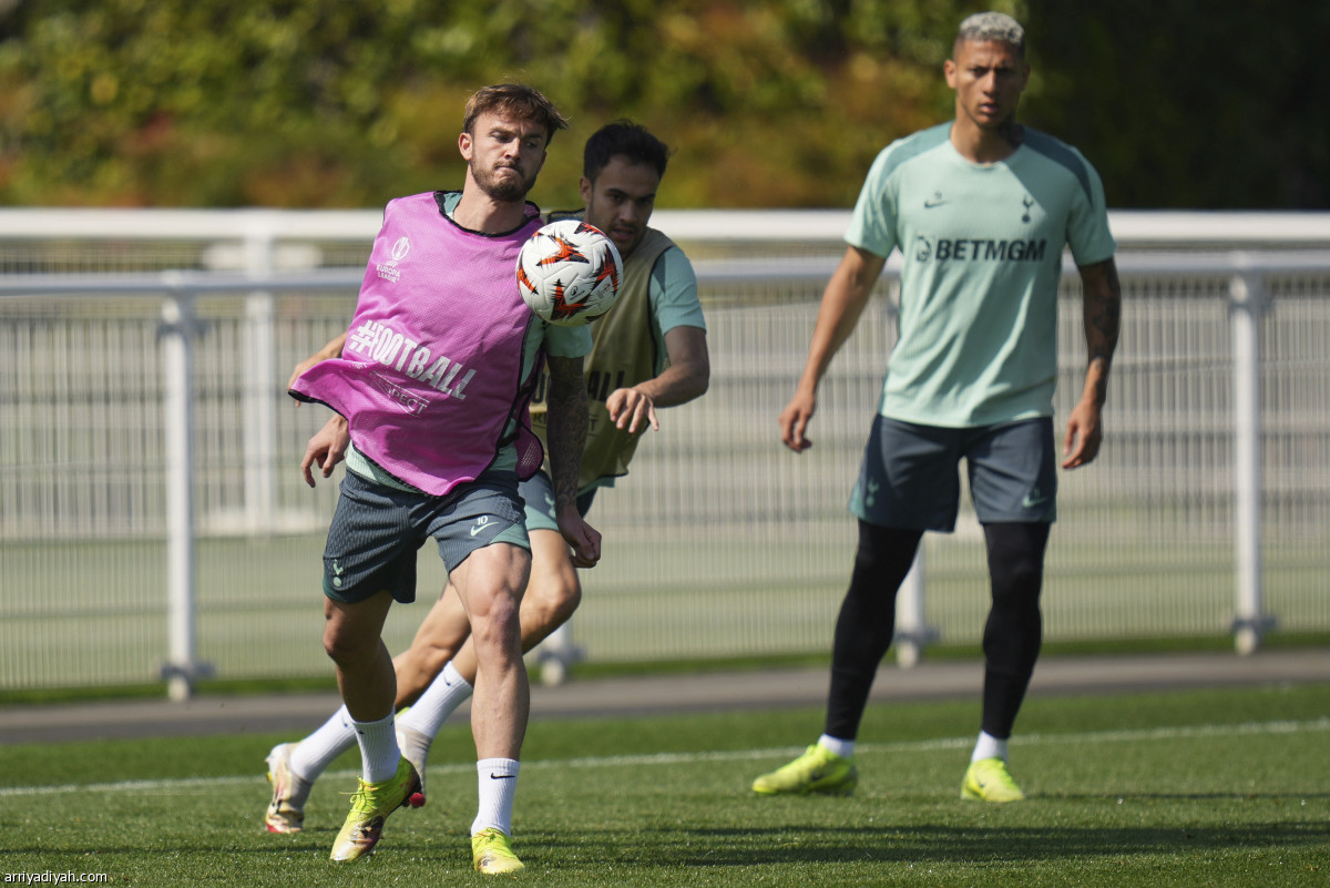 توتنام يستعد