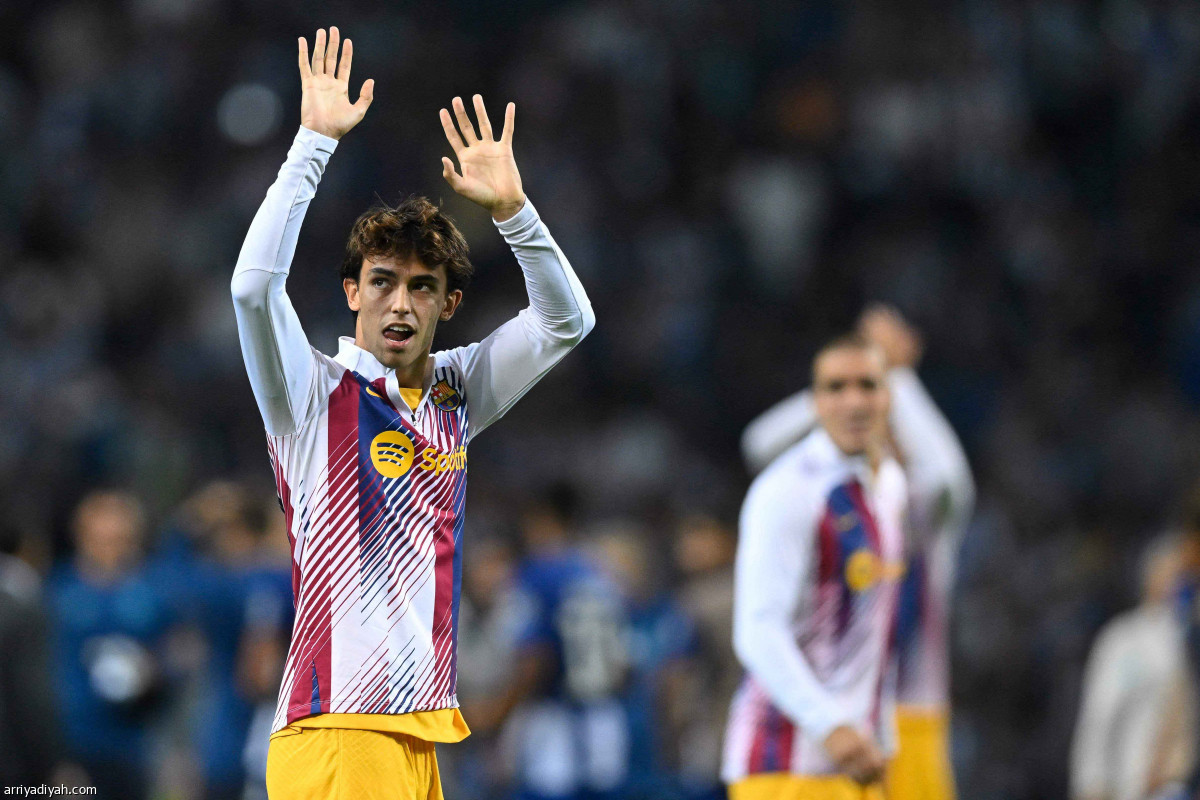 برشلونة يكسب