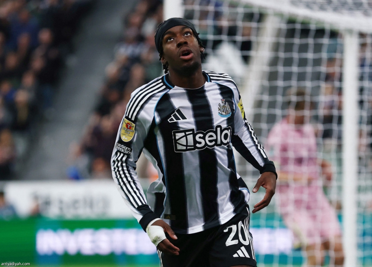 نيوكاسل يعبر