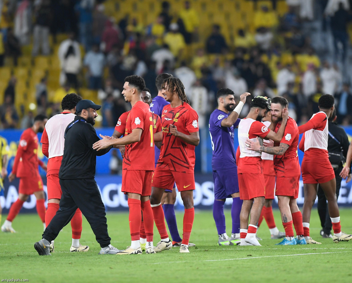 القادسية يصدم النصر