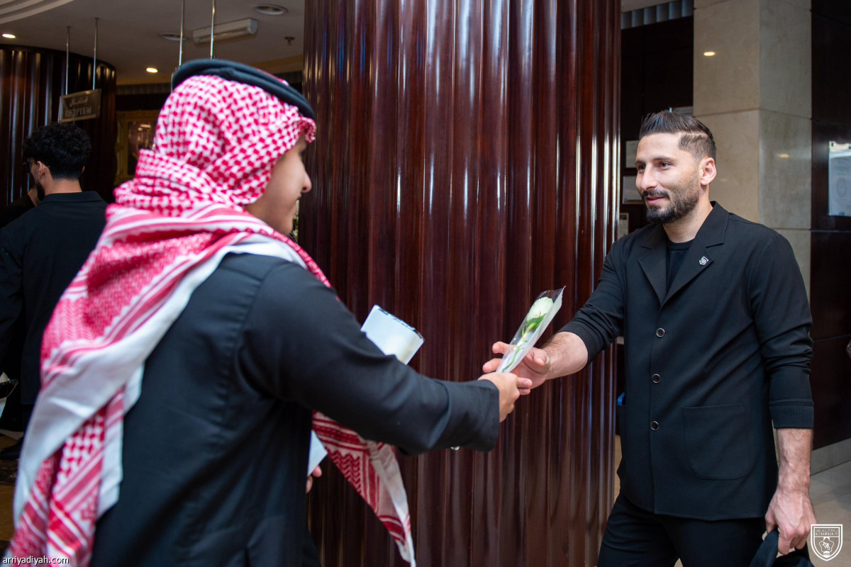 استقبال بالورود